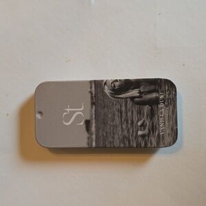 Seint Vanilla Dust setting powder